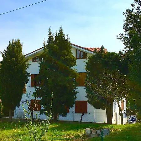 Mansarda Seaview Πανσιόν